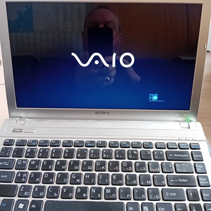 Лаптоп Сони Вайо VPCY21S1E