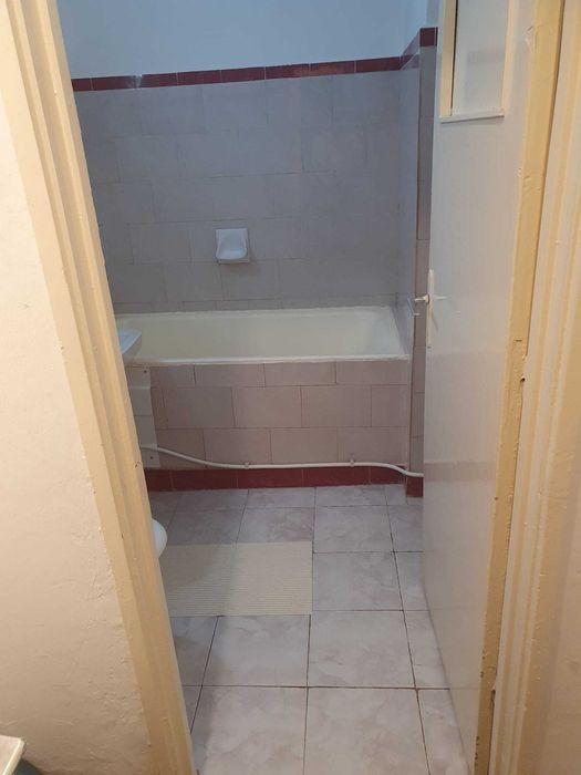Vand apartament 2 camere centru