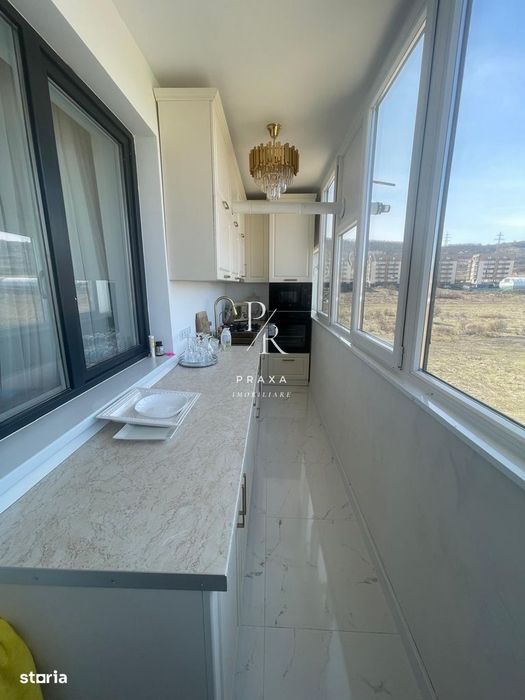 Apartament modern de vanzare 3 camere cu garaj subteran!