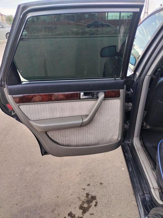 Продам ауди с4 100