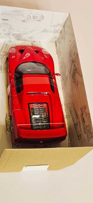 Macheta Bburago Ferrari R & P F50, 1:24