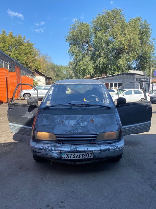 Продам toyota previa