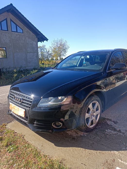 Audi  A4  b8  2011