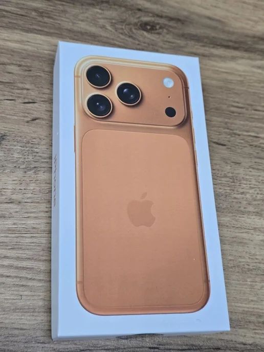 Продам Iphone 17 pro. nano SIM+ESIM. 256ГБ.