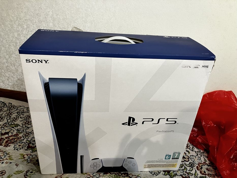 PS5 + 2 DualSense + PS Plus + игры + крепление