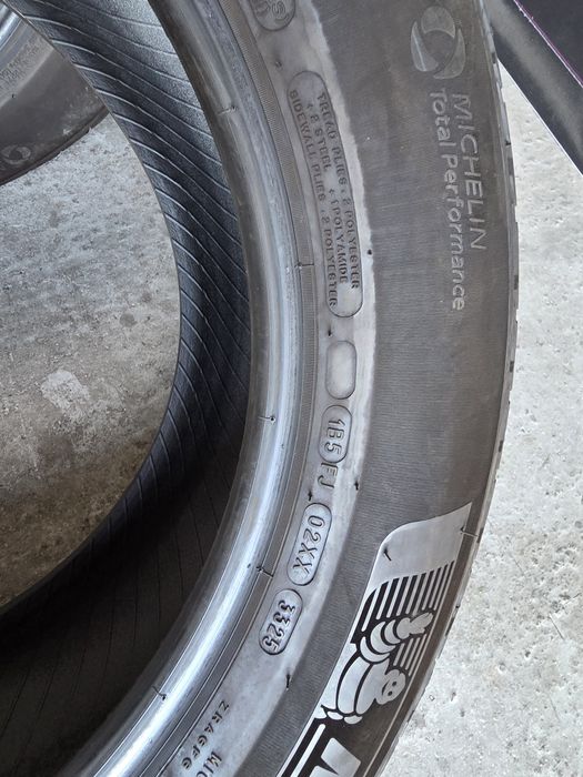 255/55/18 MICHELIN 4бр