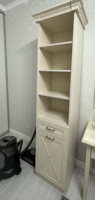 Книжный шкаф (пенал)