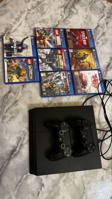 Sony Playstation 4 Slim