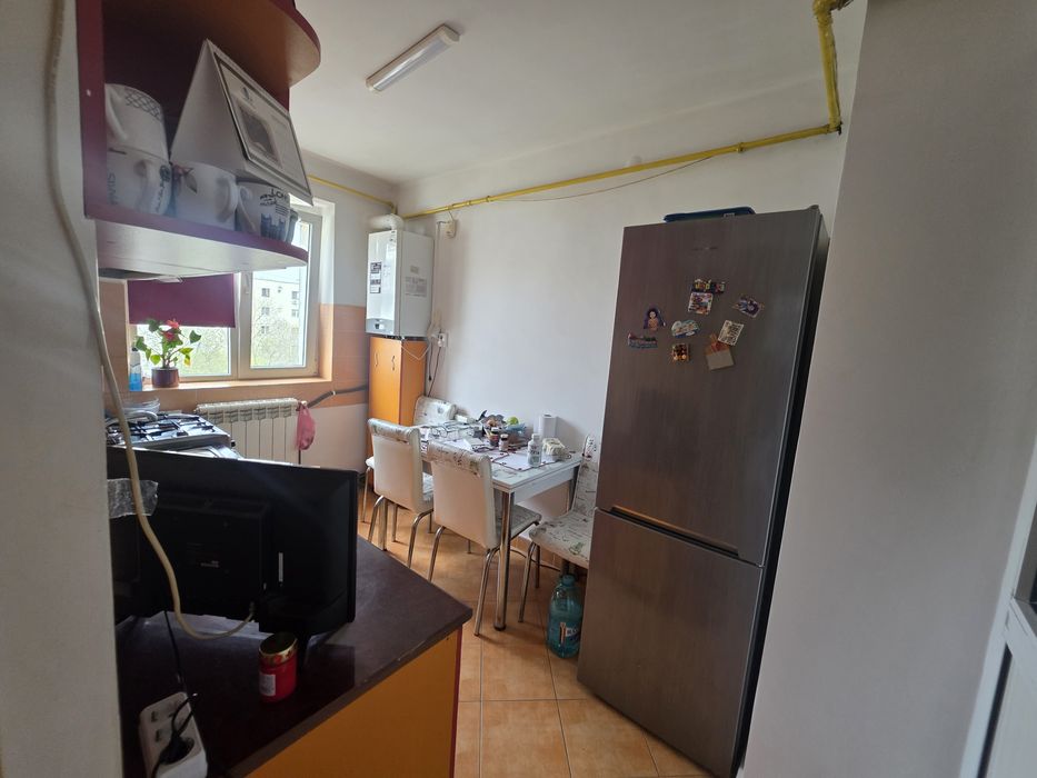 Vand apartament 2 camere semidecomandat Trivale I