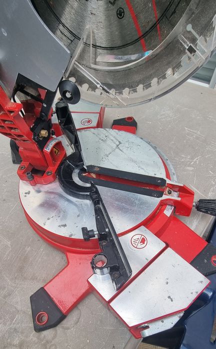 Акумулаторен настолен цирколяр Enhell