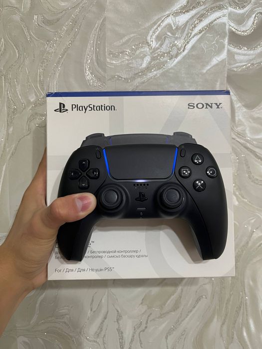 Оригинальный Dualsense (PS5)