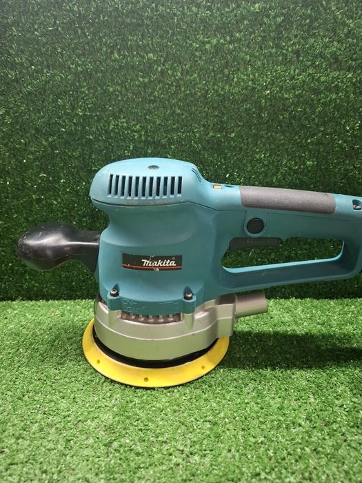 Ексцентършлайф на Makita BO6030 с регулаж на оборотите