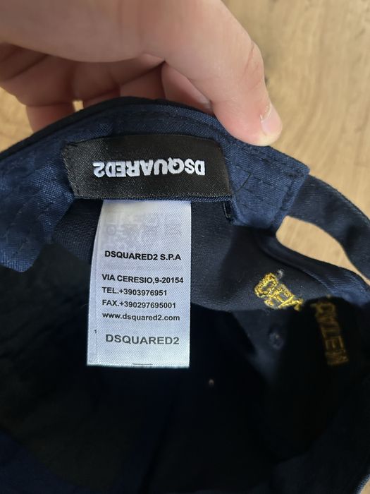 Шапка dsquared 2