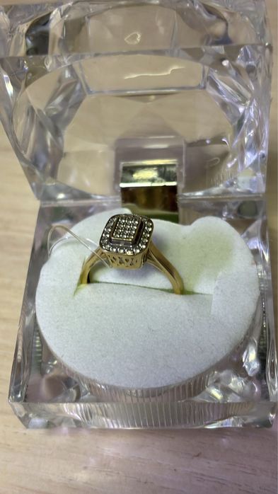 Золото б/у бу проба 585