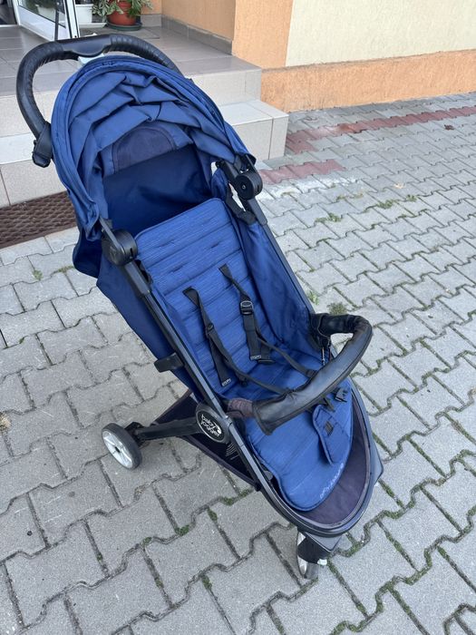 Carucior baby jogger