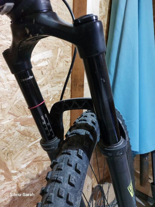 Bicicleta electrica de vânzare Giant