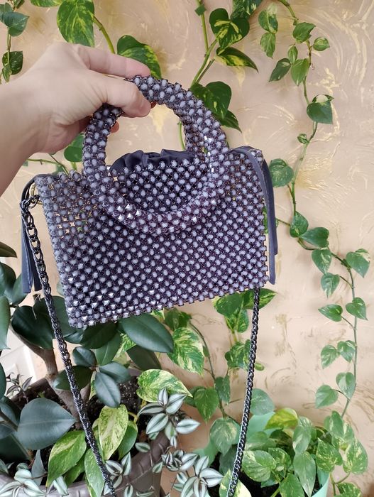 Сумка из бусин ручной работы. С мешочков внутри