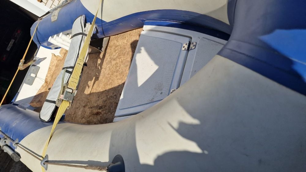 Продам лодку Winboat 390