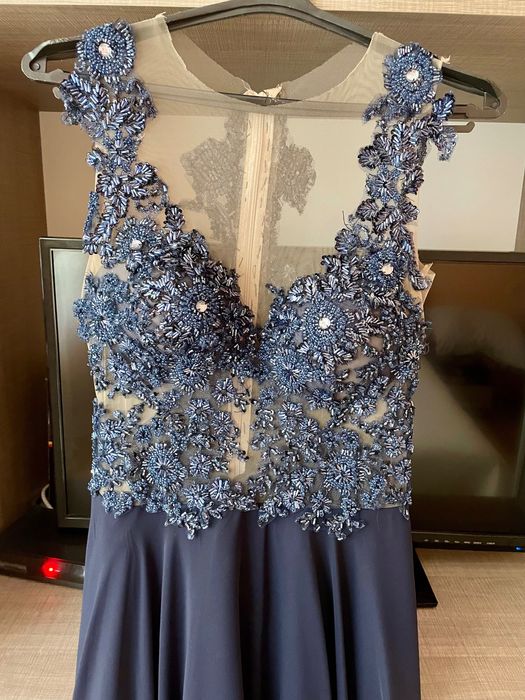 Дамска официална рокля