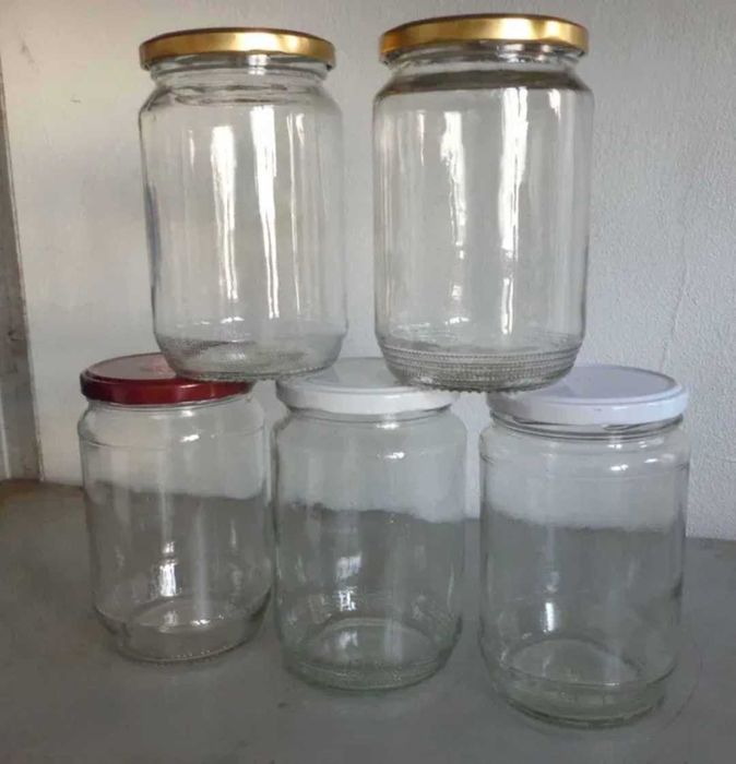 Продавам буркани с капачки ползвани 1 път. Изпращане по Еконт!