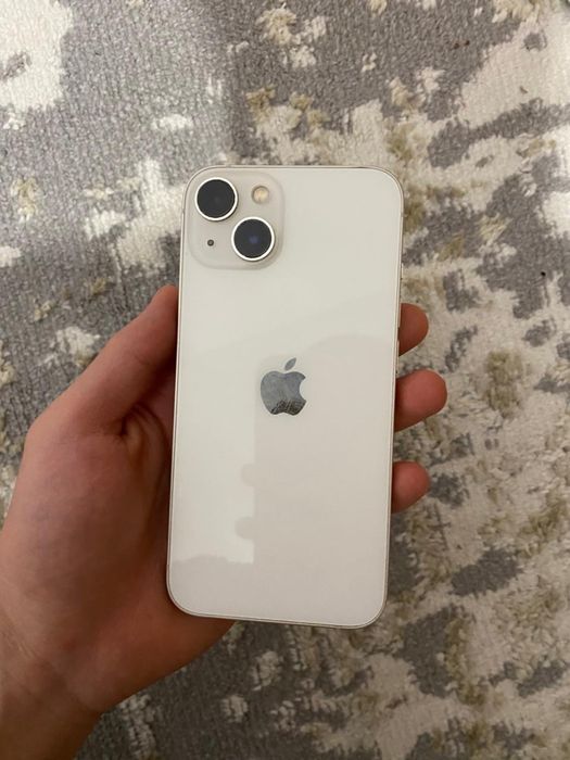 Iphone 13 в белом цвете