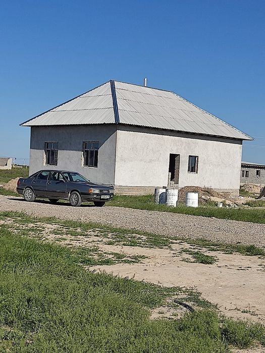 Жаңа үй сатылады