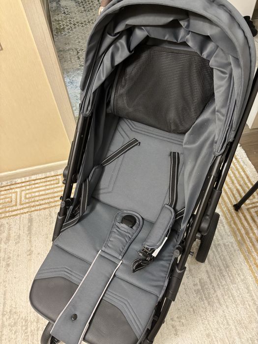 Продам детскую коляску