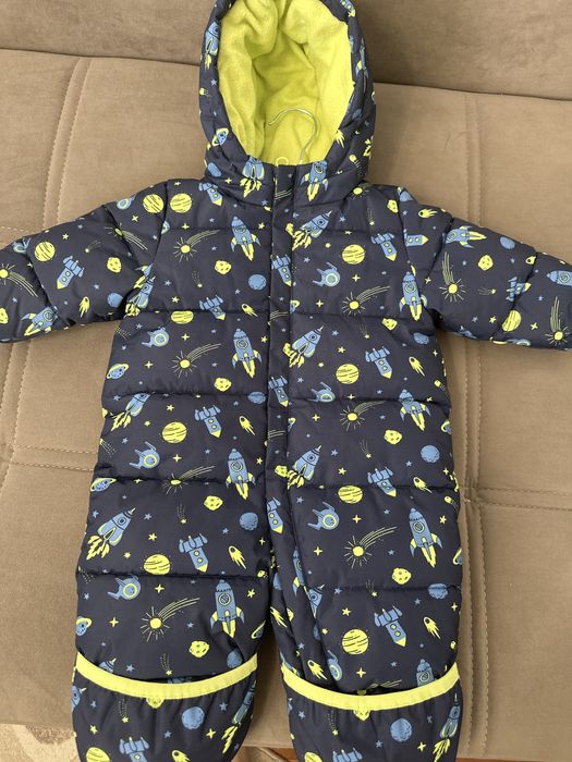 Продам детские вещи