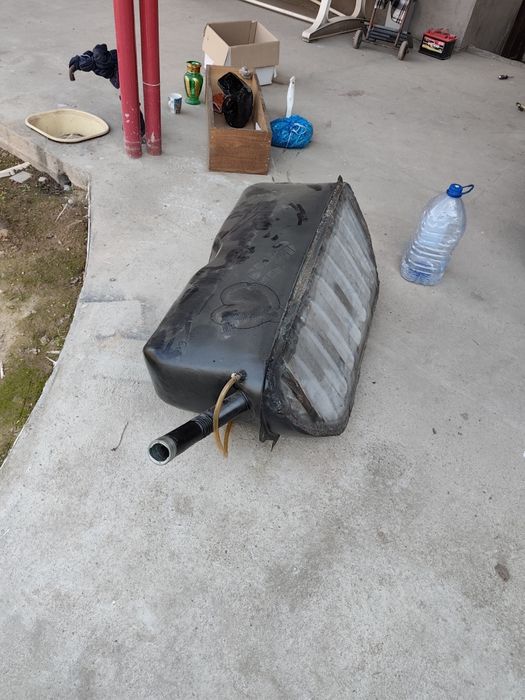 Мерседес Benzobak 124ga tushadi 180tali