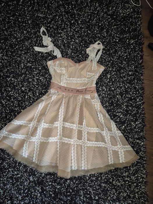 Alessa  Алеса  рокля Xs