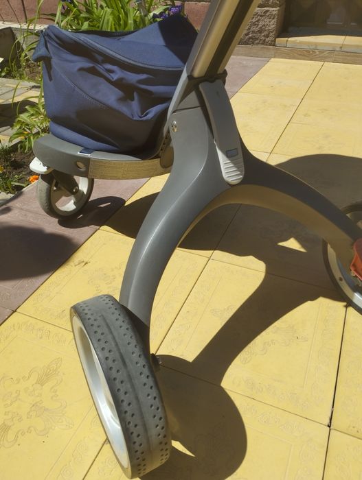 Stokke 2 люльки в комплекте