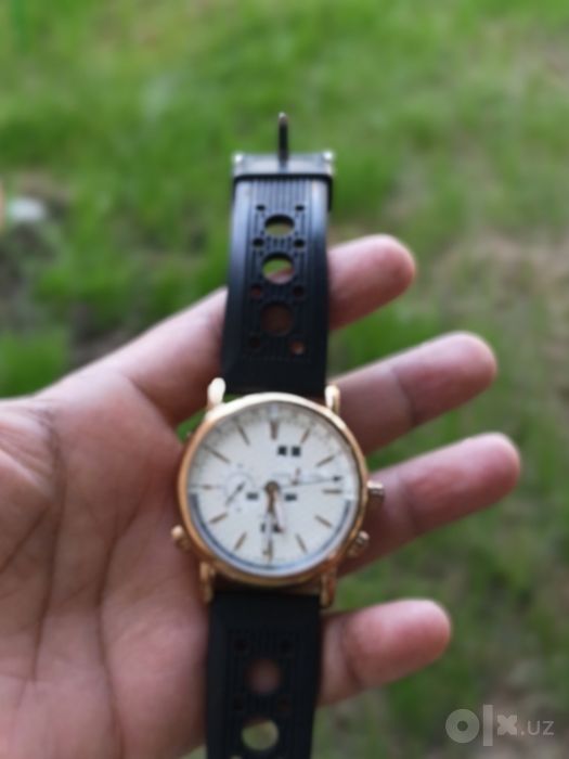 Механические часы Ulisse Nardin 1_70$
Механические часы Ulisse Nardin