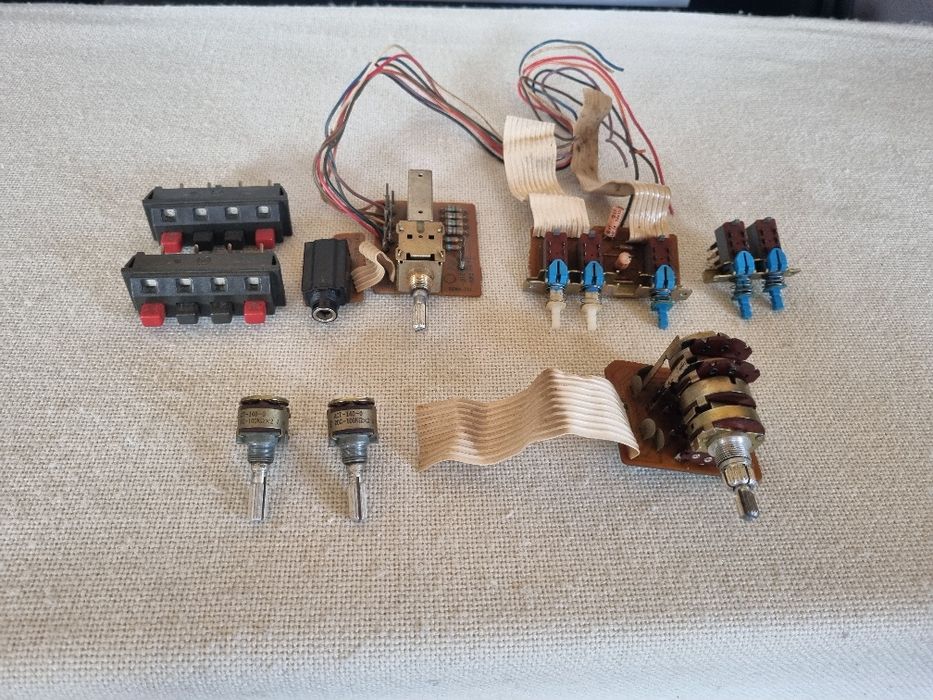 Set Potentiometre Alps (Pioneer SA-720), etc. Perfecta stare