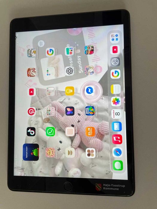 Vand  iPad 9 (Generația 9) Space Gray – 64 GB – Stare Excelentă