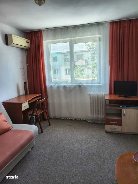 Garsoniera Alexandru etaj intermediar in bloc de apartamente — fotografia 3