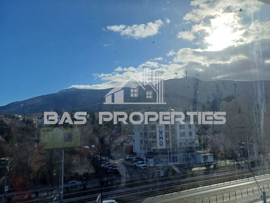 3-стаен в София-Княжево площ 83