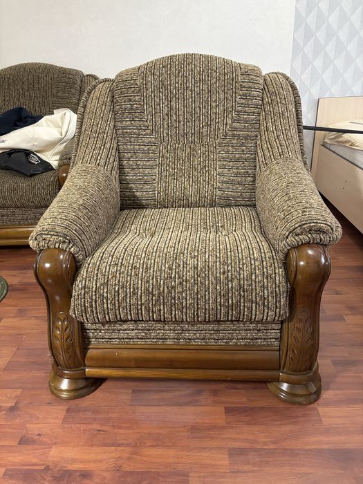 Продам кресло одноместное