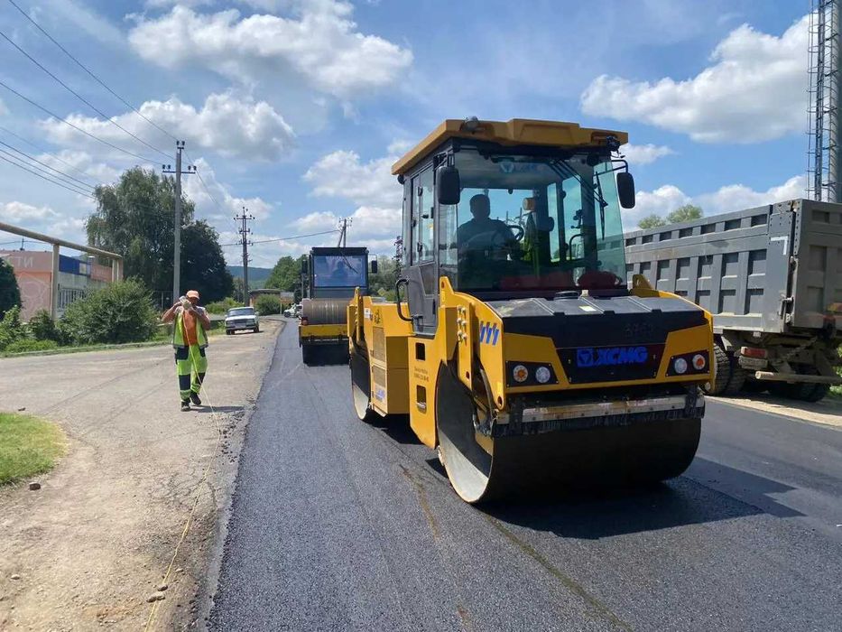 Дорожный каток 14т-16т (одновальцовый) XS143J. XS163J. XS203J. XD83.