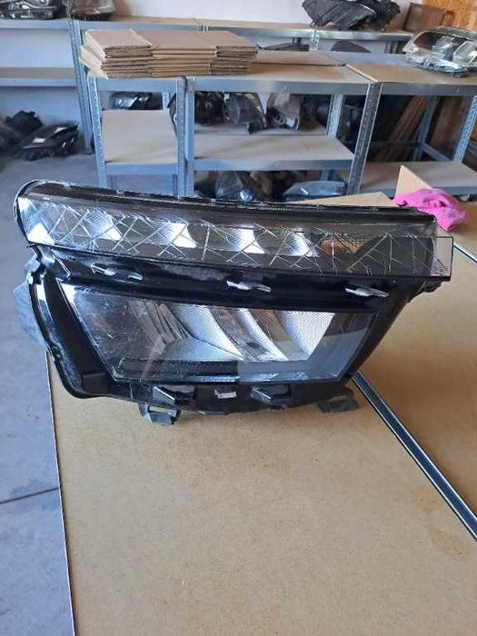 Far dreapta Skoda Kamiq Led original Europa cod 658941016