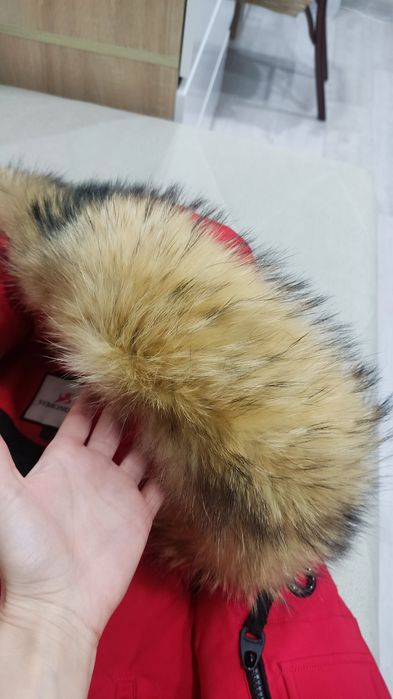 Продам пуховик подростковый