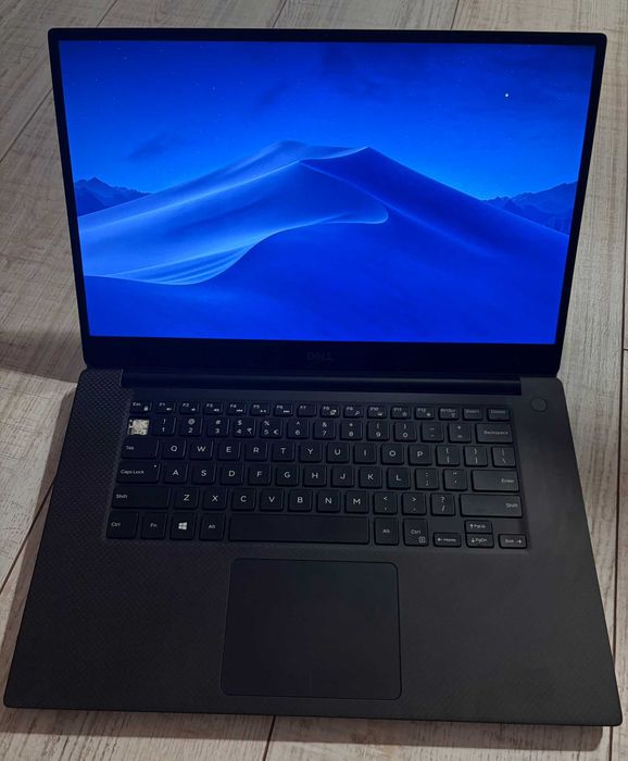 Vând Dell Precision 5540 - i7-9850H, 32GB RAM, Quadro T1000, ecran 4K Touch