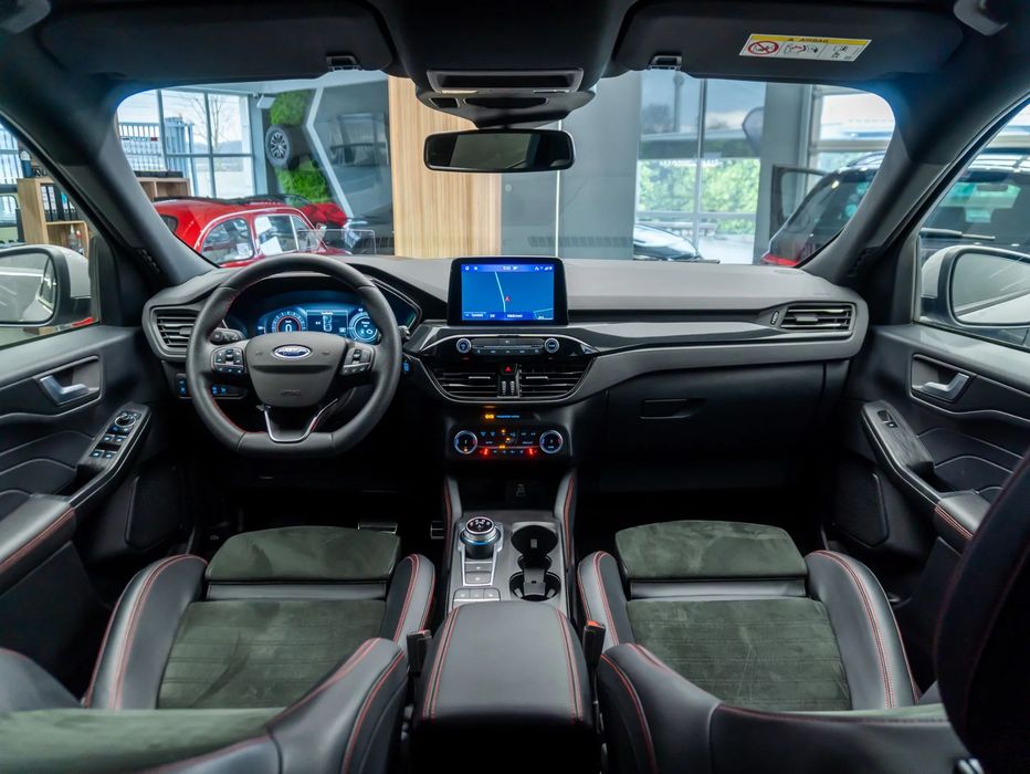 Ford Kuga Ford Kuga PHEV ST-Line • Plug-In Hybrid • Automat • LED • Keyless • Na