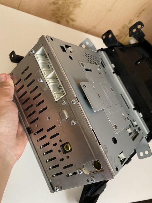 Магнитола срочно продаю