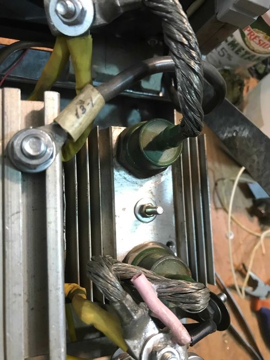 Зарядное Автомобильное 24 - 12 Вольт Аккумулятор Мощное