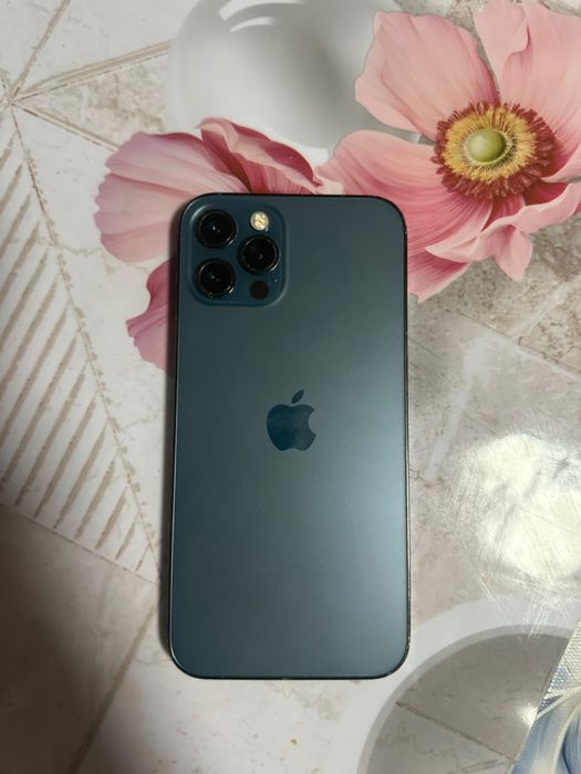 IPhone 12pro.