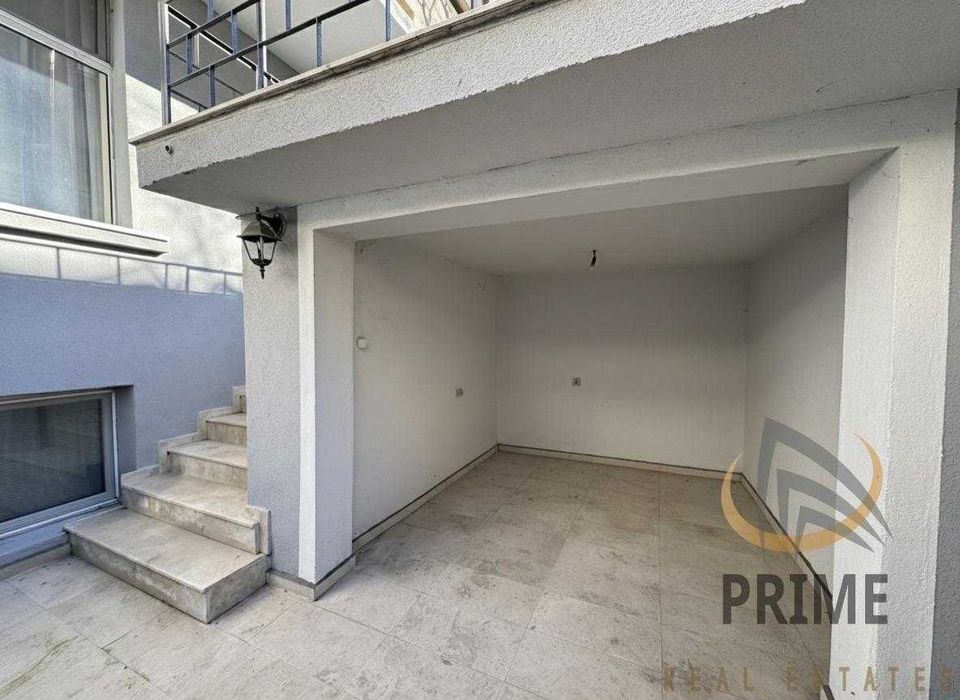 Продава се Двустаен апартамент в Бургас, Център - 66 кв.м за 1700 €/кв.м - Снимка #11