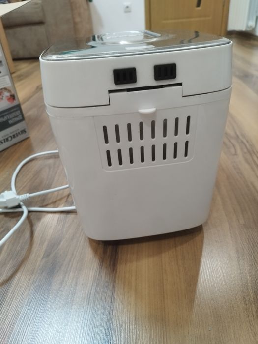 Хлебопекарна Silver crest с две бъркалки