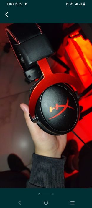 Продам компьютерный клуб boor com комноту