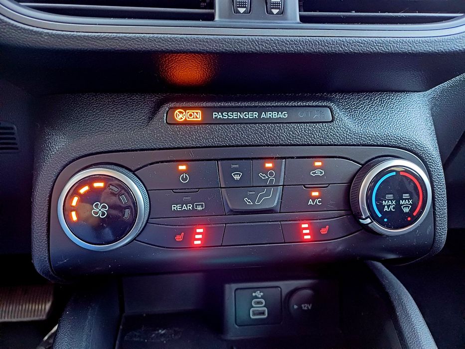 Ford Focus Break 2022 Facelift | 1.5 Diesel Automat | Pachet Siguranță Co-Pilot360 | Proprietar