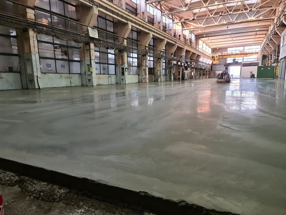 Sapa din beton elicopterizata industrial finisat cu elicopter, cuart